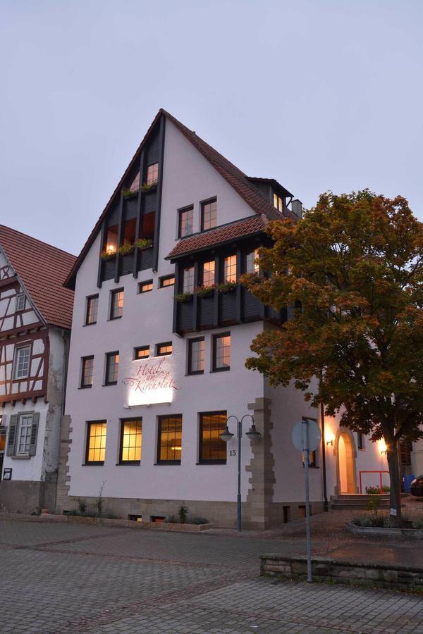 Hotel Am Kirchplatz Заксенхайм Экстерьер фото
